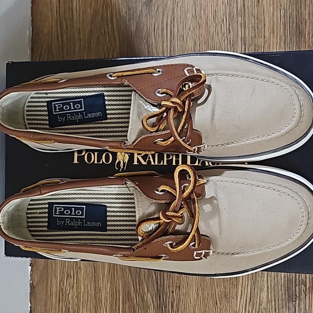 Shoes - Picture 3 of 3